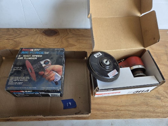 2 Pneumatic Sanders