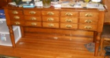 drawered cabinet