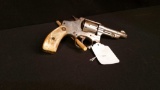 Smith & Wesson 6 shot double action revolver .32L cal. S/N: 516160