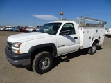 2006 CHEVROLET 2500 Heavy Duty 4x4 Utility Truck, 6.0L V8, Automatic, 8' Utility Box