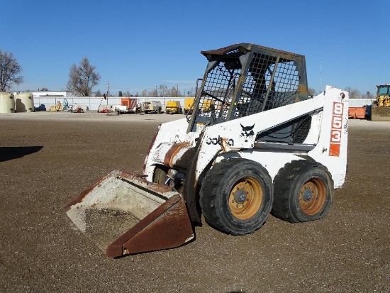 1993 Bobcat 853 Skid Steer Loader, Auxiliary Hydraulics, 66in Bucket, 12-16.5 Tires, Needs Rear Tire