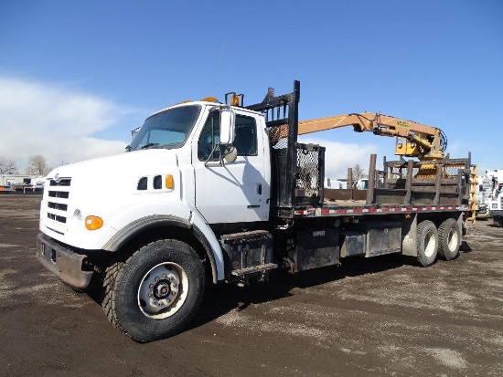 2000 STERLING L7500 T/A Grapple Truck, Caterpillar 3126 Diesel, 9-Speed Transmission, (2) PTOs,