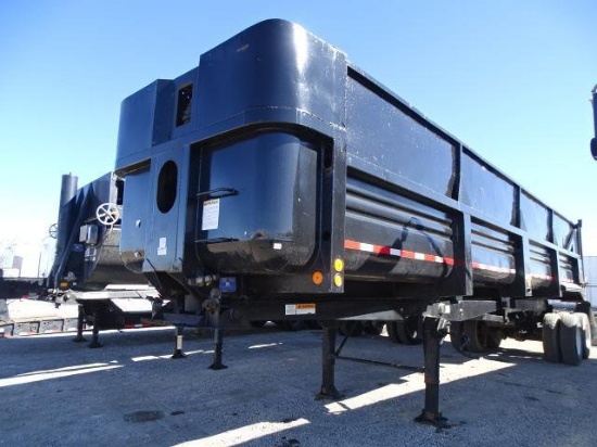 2000 CLEMENT HSLW3526 T/A End Dump Trailer, 35' Length, High Sides, Spring Suspension, 11R22.5 Tires