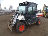 2009 Bobcat 5600 4x4 Tool Cat, Enclosed Cab w/ Heat & A/C, Hydraulic Dump Bed, Front Auxiliary