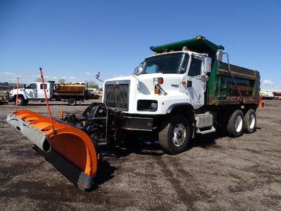 2007 INTERNATIONAL PAYSTAR 5600i, T/A Dump Truck, Cummins ISX, Automatic, Hendrickson Spring