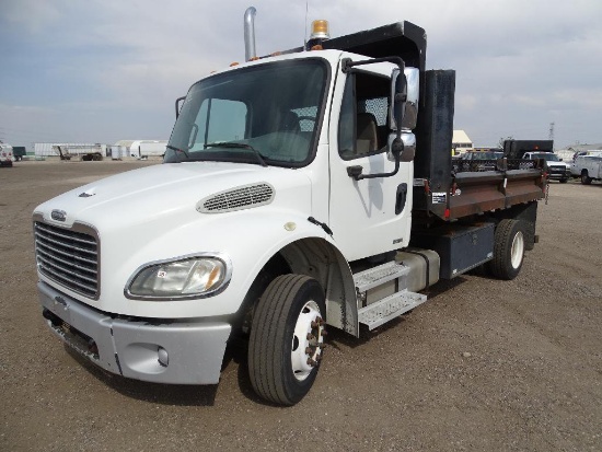 2005 FREIGHTLINER BUSINESS CLASS M2 S/A Dump Truck, Caterpillar C7 Acert, Automatic, Spring