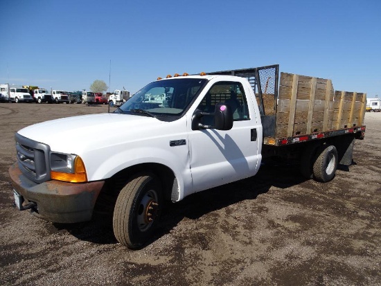 2000 FORD F350 XL Super Duty Stakebody Truck, Power Stroke 7.3L Diesel, Manual Transmission, 12' Bed
