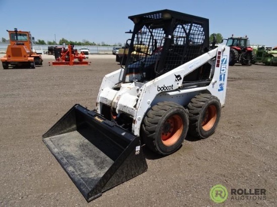 Bobcat 751 Skid Steer Loader, Auxiliary Hydraulics, 10-16.5 Tires, 66in Bucket, Hour Meter Reads: