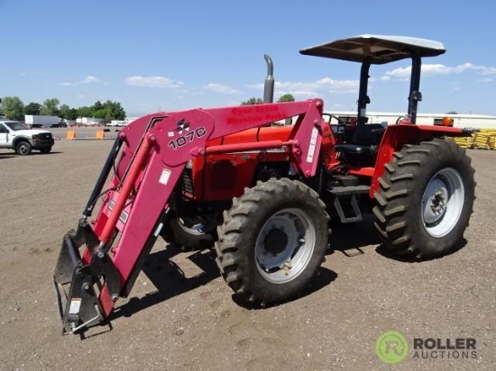 2005 Massey Ferguson 481 4WD Tractor/ Loader, Canopy, PTO, 3-Pt, Rear Auxiliary Ports, Shuttle