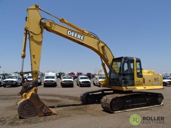 2002 John Deere 200CLC Hydraulic Excavator, 48in Bucket, 28in TBG, Hour Meter Reads: 10,838, S/N: