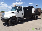 2005 INTERNATIONAL 4400 S/A Infrared Asphalt Truck, DT466 Diesel, Automatic, Ray-Teck Model 4-Ton