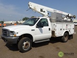 2003 FORD F450 XL Super Duty Bucket Truck, Triton V10 6.8L, Automatic, Versalift 29' Boom, Onan 7000