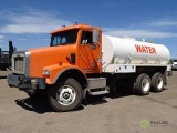2001 FREIGHTLINER FLD112SD T/A Water Truck, Caterpillar C12 Diesel, Automatic, Tuff Trac Suspension,