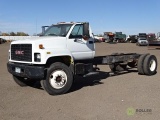 1995 GMC TOP KICK S/A Cab & Chassis, V8 Gas Engine, Automatic, 231in Wheel Base, 25,950 LB GVWR,
