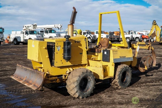 Vermeer V-5800 Ride-On Trencher Crumber, No Chain, 68in Backfill Blade, Boom Raises & Lowers But