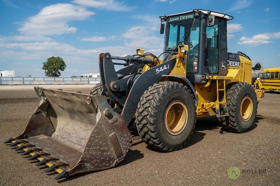 2004 John Deere 544J Wheel Loader, A/C, Heat, JRB Quick Coupler, 4-in-1 Bucket, 20.5-R25 Tires,