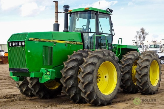JOHN DEERE 8770 4WD Agricultural Tractor, Dual Front & Rear Wheels, A/C & Heat, 300 HP, 520/85R42