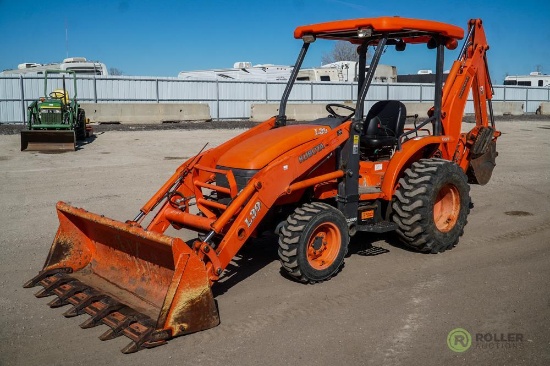 KUBOTA L39 4WD Loader/Backhoe, Front Auxiliary Hydraulics, ROPS, 12in Hoe Bucket, Hour Meter