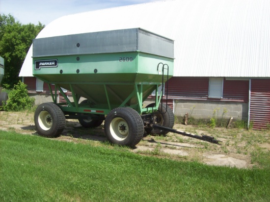 Parker 2600 Grain Wagon