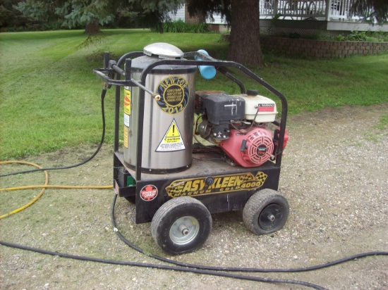 Easy Kleen Magnum Gold 4000 Heated Pressure Washer