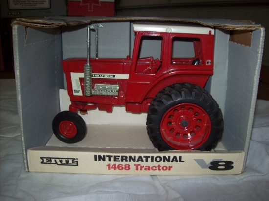 IH 1468 In Box 1/16