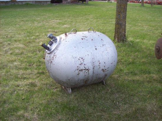 125 Gallon Propane Tank