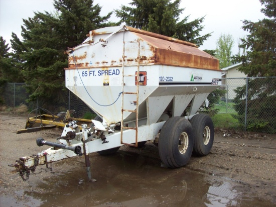 Willmar 600 Fertilizer Spreader Vin 514674