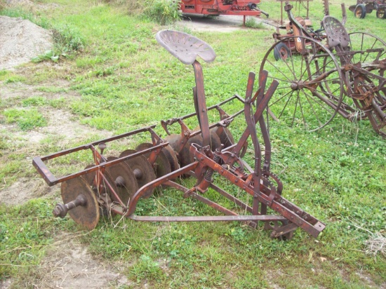 Single Disk Horse Drawn 6'