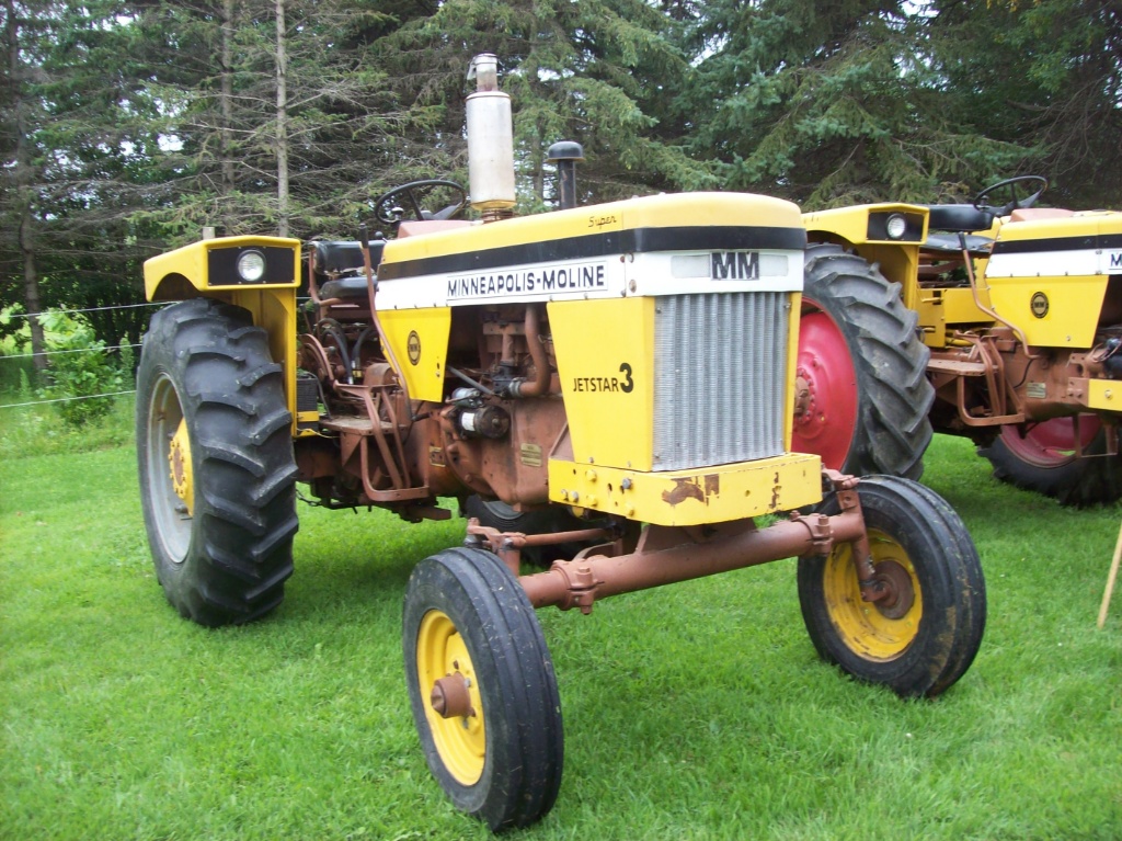 Gerald Munn Retirement MM Farm Auction
