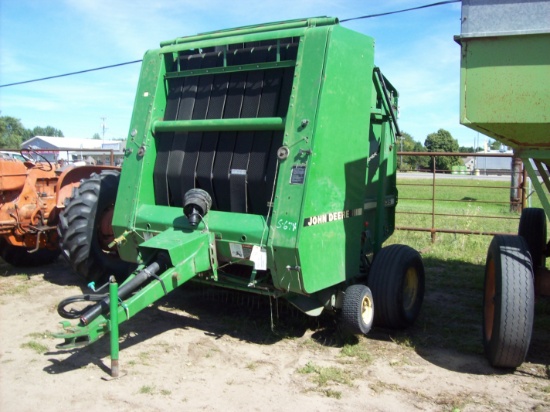 JD 535 Round Baler I1288