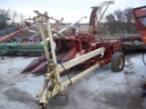 Gehl 700 Forage Chopper With 2 Row Narrow Corn Head