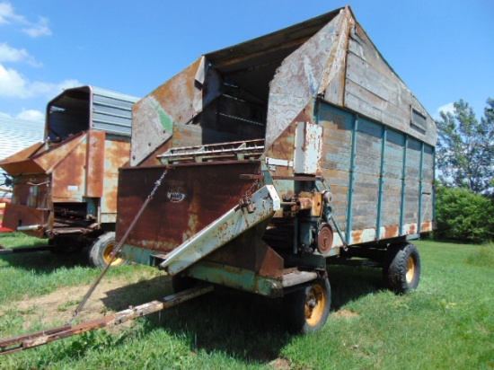 CALHOUN FORAGE BOX 14' WOOD SIDE, FRONT UNLOADING, ON 8 TON RUNNING GEAR