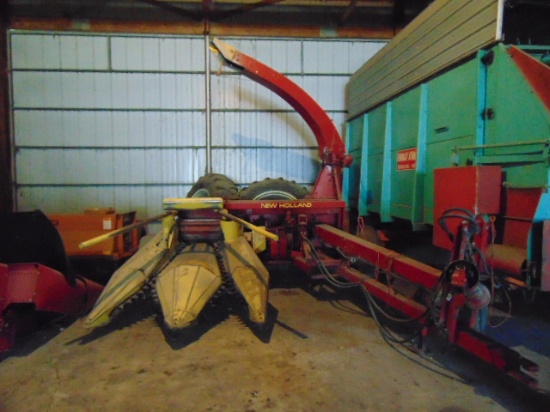 NH 892 Silage Chopper 2 row 30" Cornhead (new knives)