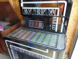 SEEBURG - ENTERTAINER JUKE BOX