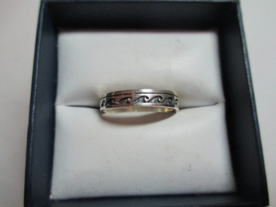 Sterling Ring Sz 6.5 con 6