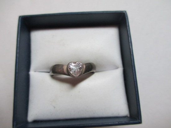 Sterling Ring Sz 7.5 con 6
