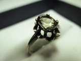 Sterling Silver Ring - Size 5.25 - con 570
