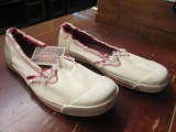 New - Arizona Shoes - Women's Size 9.5 -> Will not be Shipped! <- con 9
