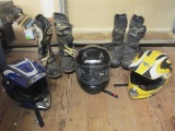 Tote Three Motorcycle Helmets - Two Pair of Boots -> Will not be Shipped! <- con 454
