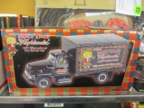 1957 Collectible Maytag Highlanders truck - con 464