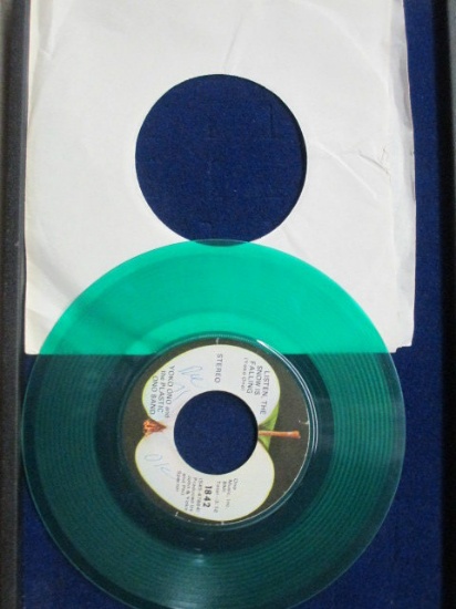 45 Green Vinyl - Happy Christmas Was is Over - Listen the Snow is Falling