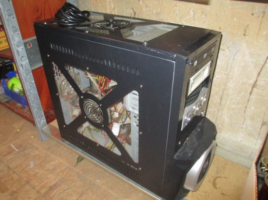 Big Gamer Computer with See-through Tunnel & Blower Untested-> Will not be Shipped! <- con 757