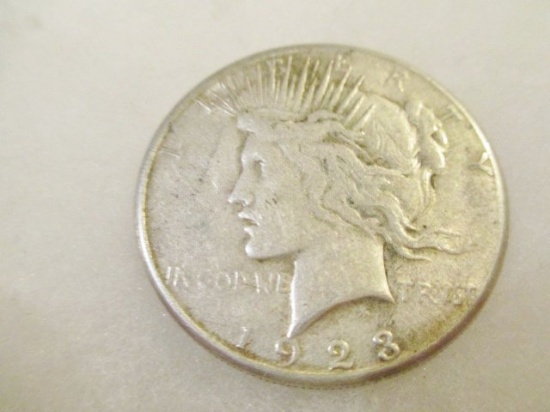 1923-S Peace Dollar - con 200