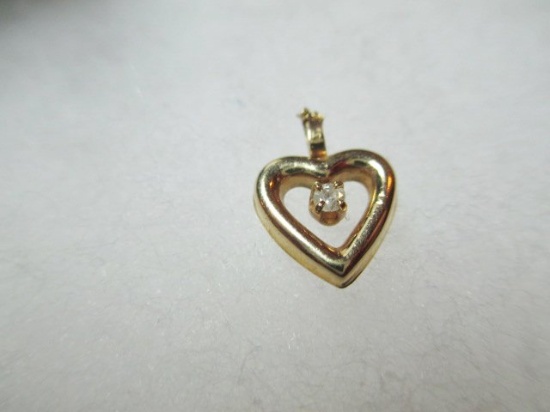 14K and Diamond Heart for Necklace - Pendant - con 12