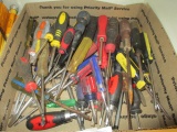 Lot of 50 Screwdrivers con 509
