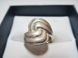 Sterling Silver Ring - Size 4.5 - con 5