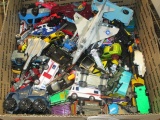 Assorted Die Cast Cars - con 472