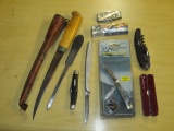Lot of Knives - con 509