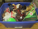 Large Tote of Stuffed Animals -> Will not be Shipped! <- con 509