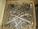 45 Wrenches ->  <- con 509